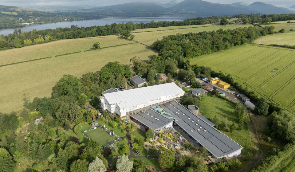 CHAS-Robin-House-Hospice-Loch-Lomond-image-UBIX-temporary-roof-system-enigma-industrial-services