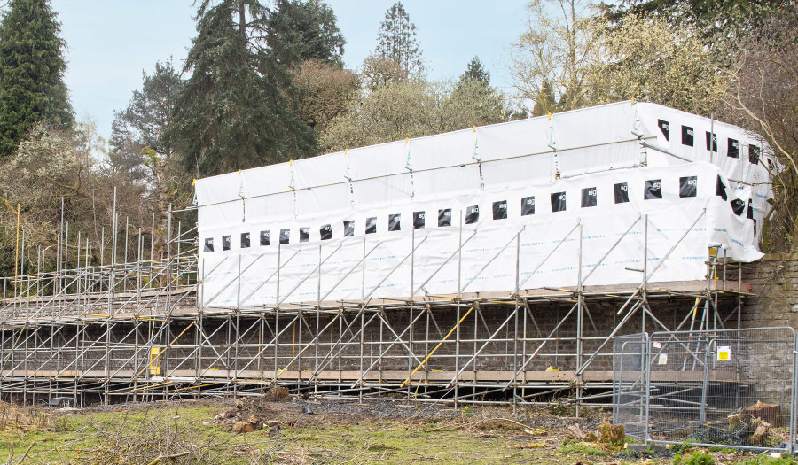 Encapsulation Case Studies glasgow airport aircraft maintenance airside containment british airways