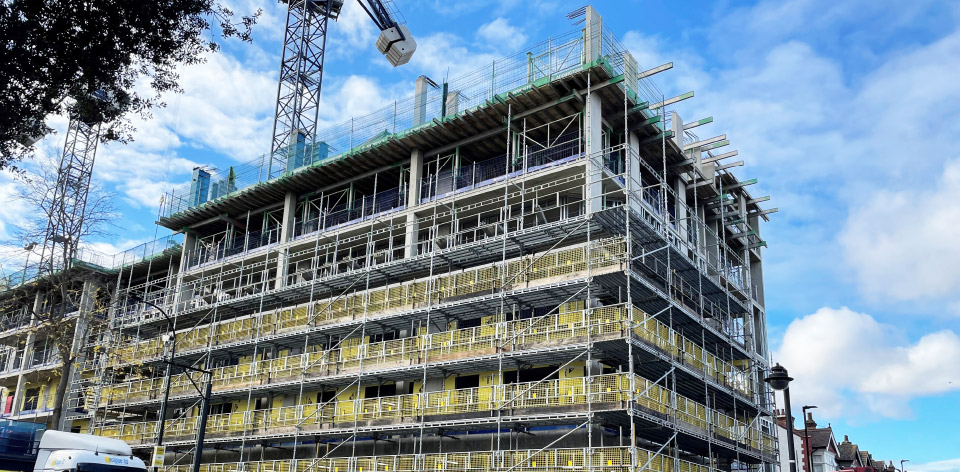 HAKI-Universal-system-scaffold-alluminium-ledgers-transoms-hire-sale