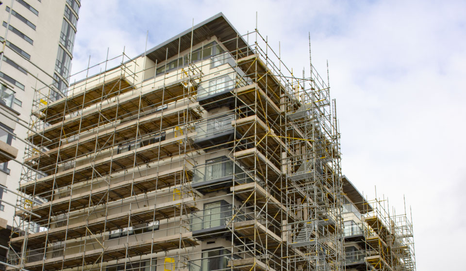 Meridian-Bay-Swansea-meridian-tower-quay-waterfront-scaffolding-erection-contract-hire Meridian Bay Swansea meridian tower quay waterfront scaffolding erection contract hire
