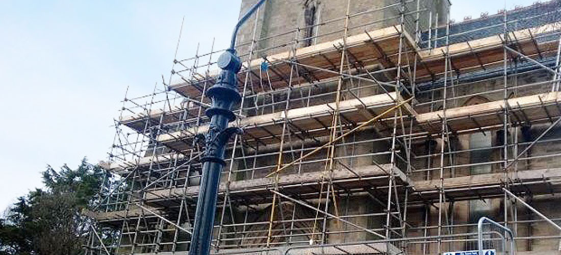 Parish Church Cupar fife restoration repair stonework roof mortar weathervane scaffolders