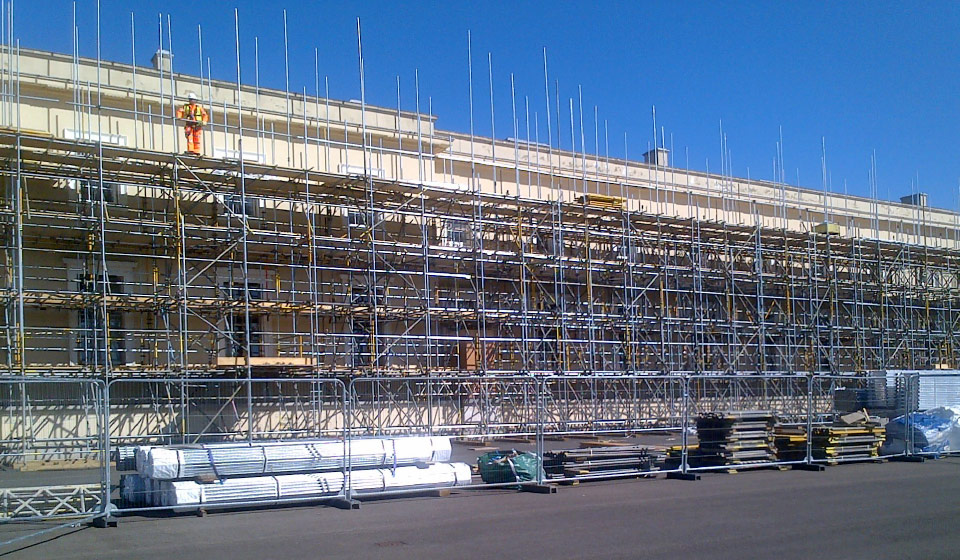 Sandhurst Military College encapsulated scaffold access berkshire special project case study