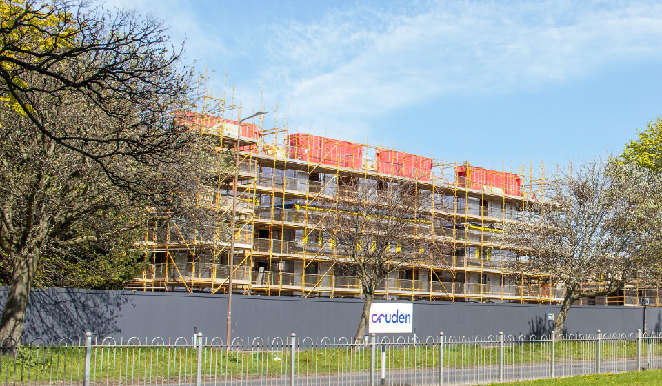 Silverlea-Granton-Waterfront-Edinburgh-Cruden-Kwikstage-System-Scaffolding-Images-muirhouse-griffins