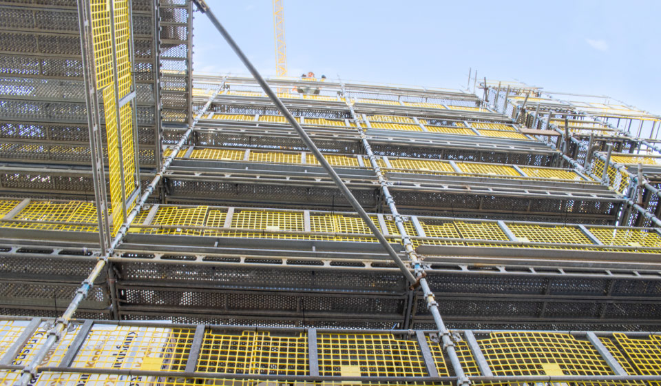 canaan-lane-edinburgh-colorado-construction-apartments-enigma-scaffolding-uk