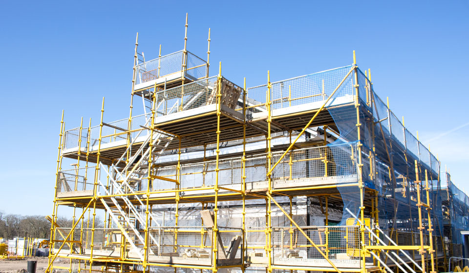david-wilson-homes-Dargavel-village-Bishopton-Images-scaffoldng-house-building Dargavel Bishopton kwikstage david wilson system scaffolding village countryside